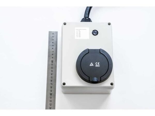 22 kW bærbar wallbox med Type 2-stik og CEE-stik